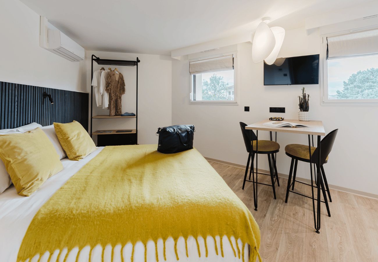 Aparthotel in Annecy - 211 - Appart'Hôtel Neostelia-Annecy