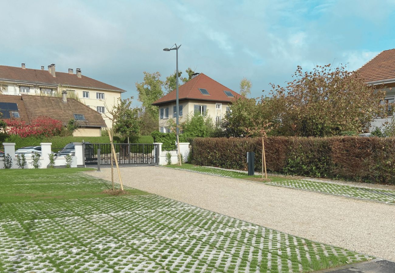 Garage/Parking in Annecy - Appart'Hôtel Neostelia-Annecy Parking n°1