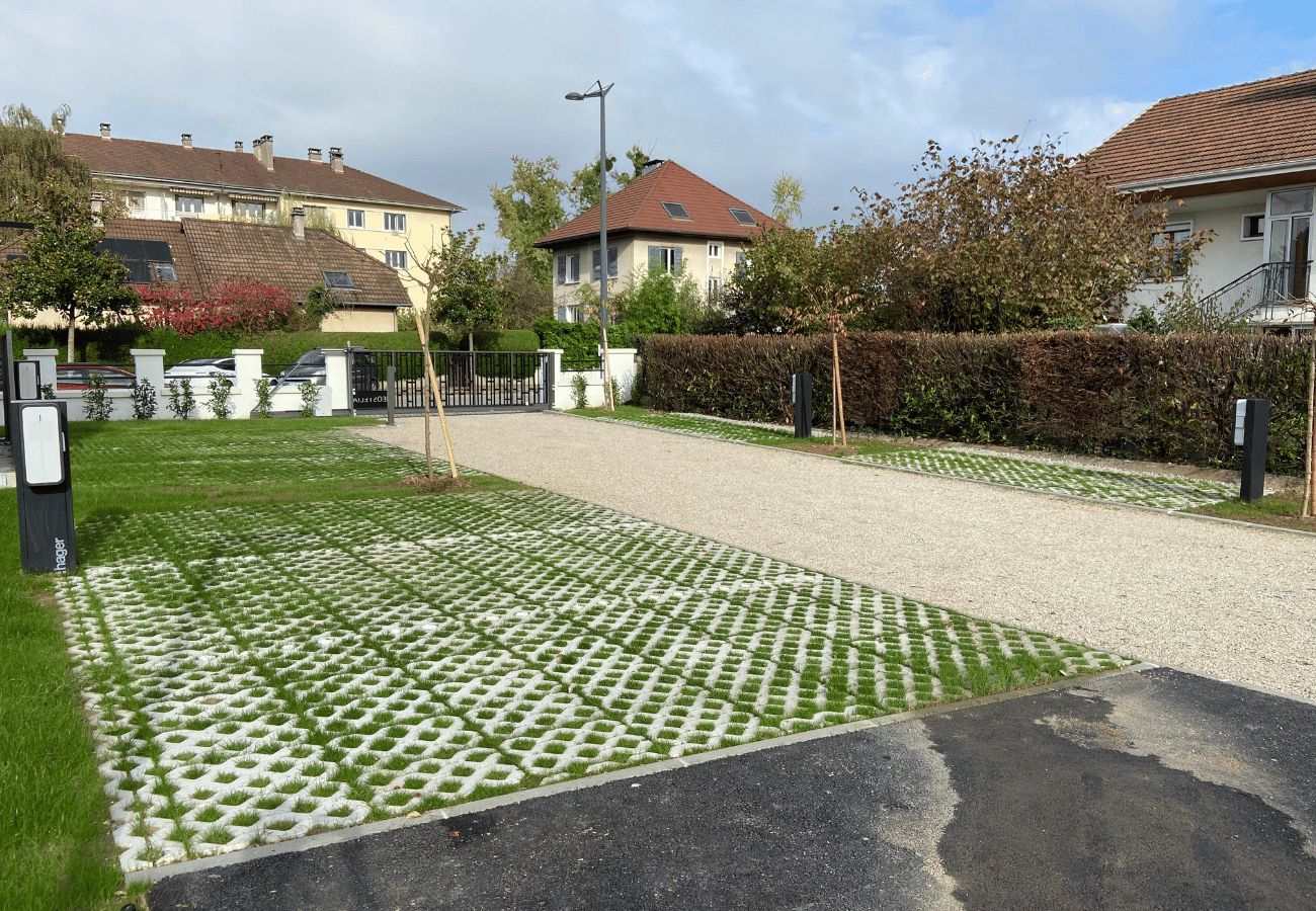 Garage/Parking in Annecy - Appart'Hôtel Neostelia-Annecy Parking n°6