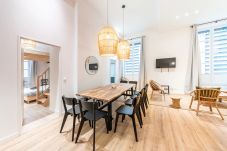 Apartment in Lyon - Smartstay - Suites Opéra Barbara