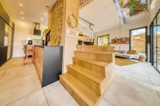 Maison à Theizé - Smartstay - Maison en  Calade avec piscine