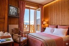 Studio à Séez - Chambre 6 Hotel Le belvédère à 10 minutes des pist